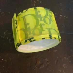 CHRISTIAN DIOR AUTHENTIC SLAP BRACLET. NEON YELLOW